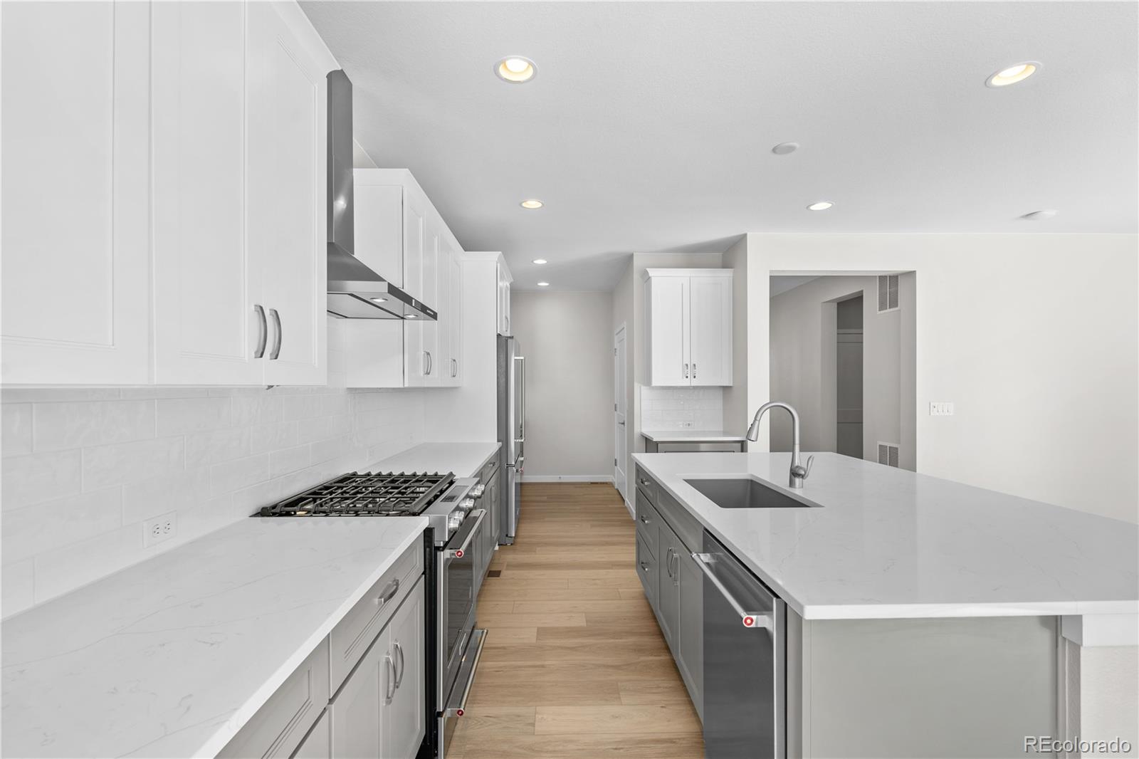 8920 Springsong Lane