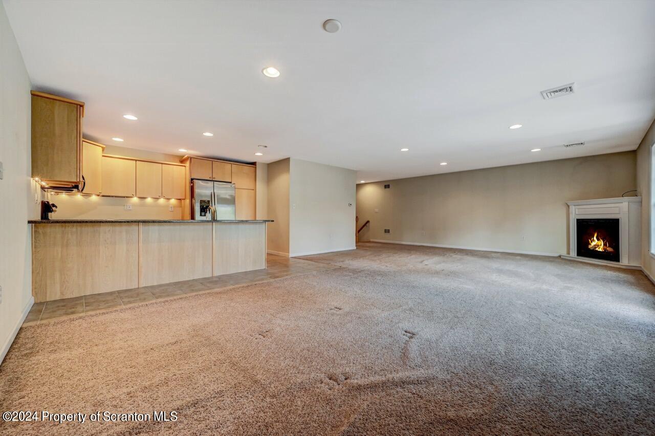 47 Sharon Drive Unit 6b