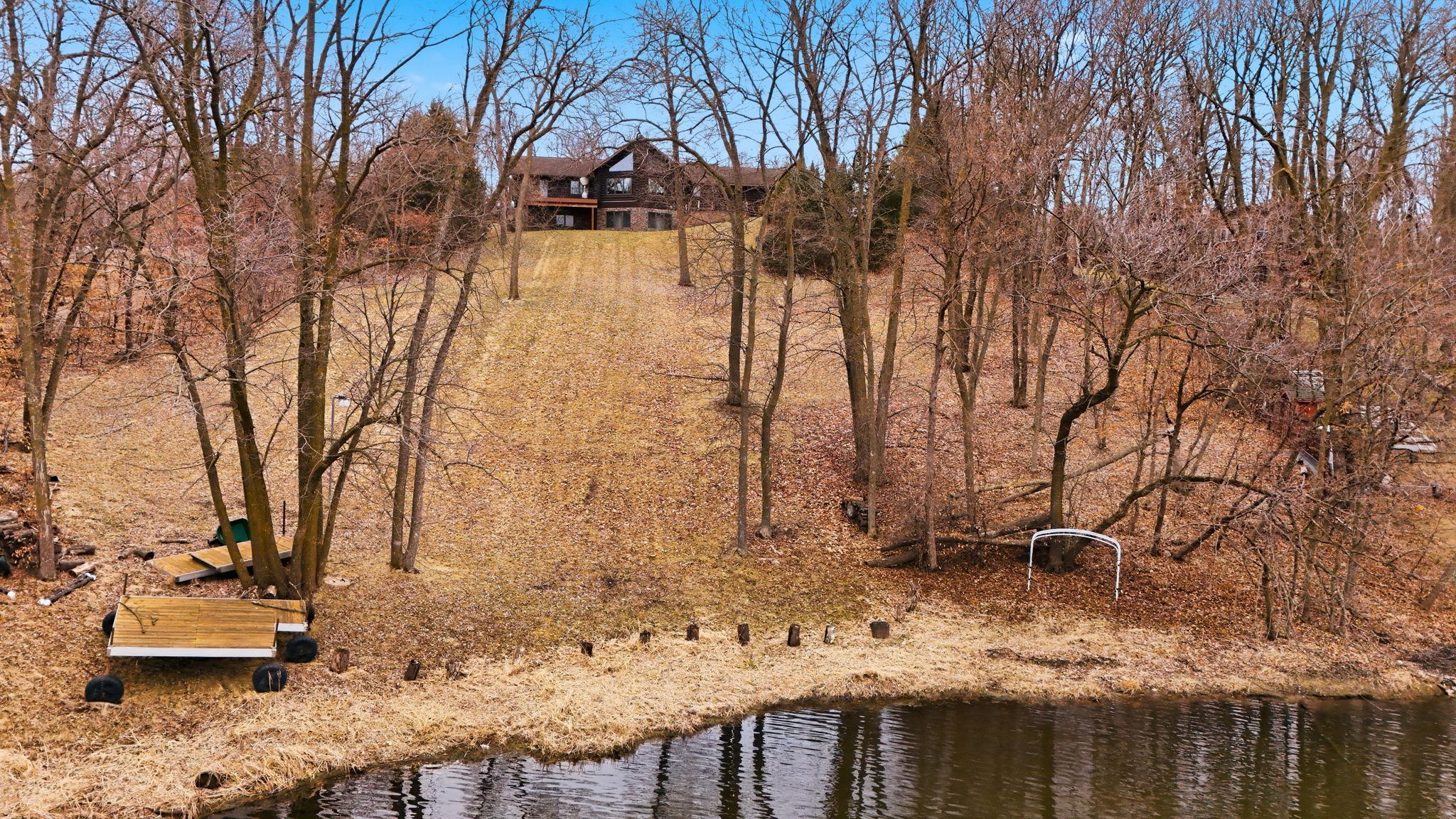 20368 Edgehill Circle