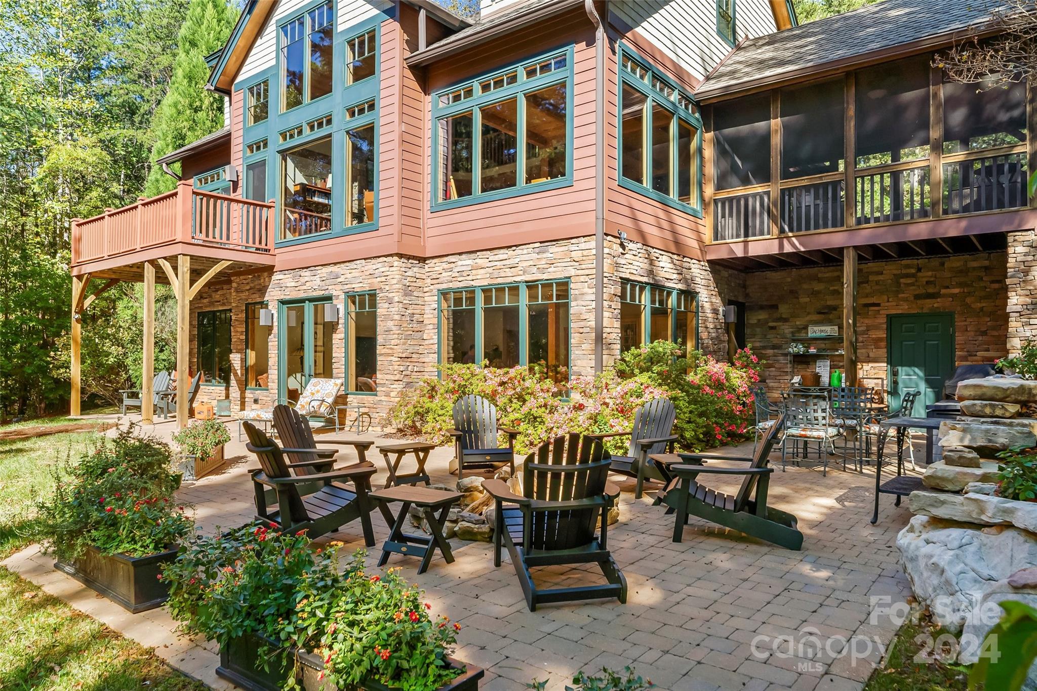 1590 Old Dry Creek Road