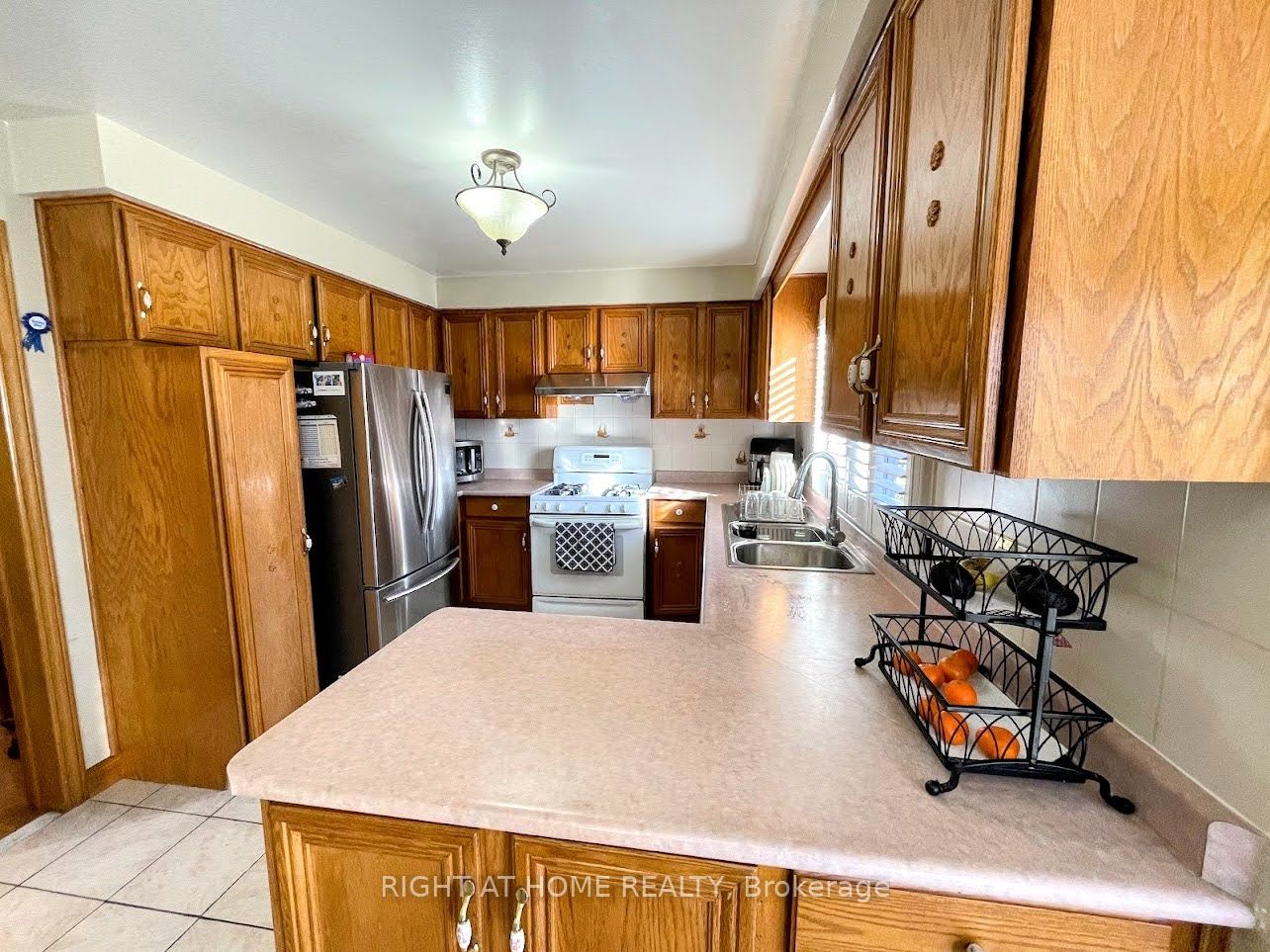 164 Saddle Tree Cres
