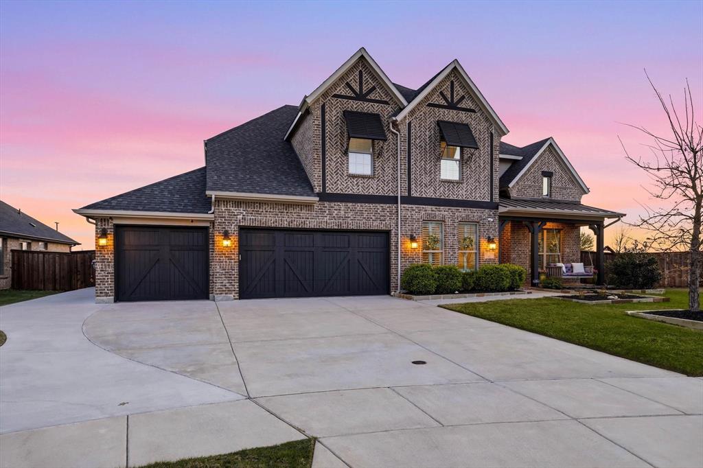 11713 Slumber Falls Drive, Flower Mound, TX