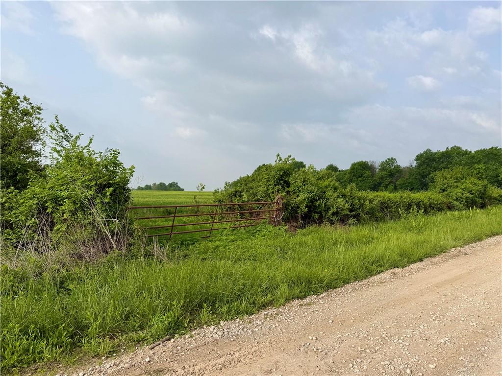 49 NW 100th Road