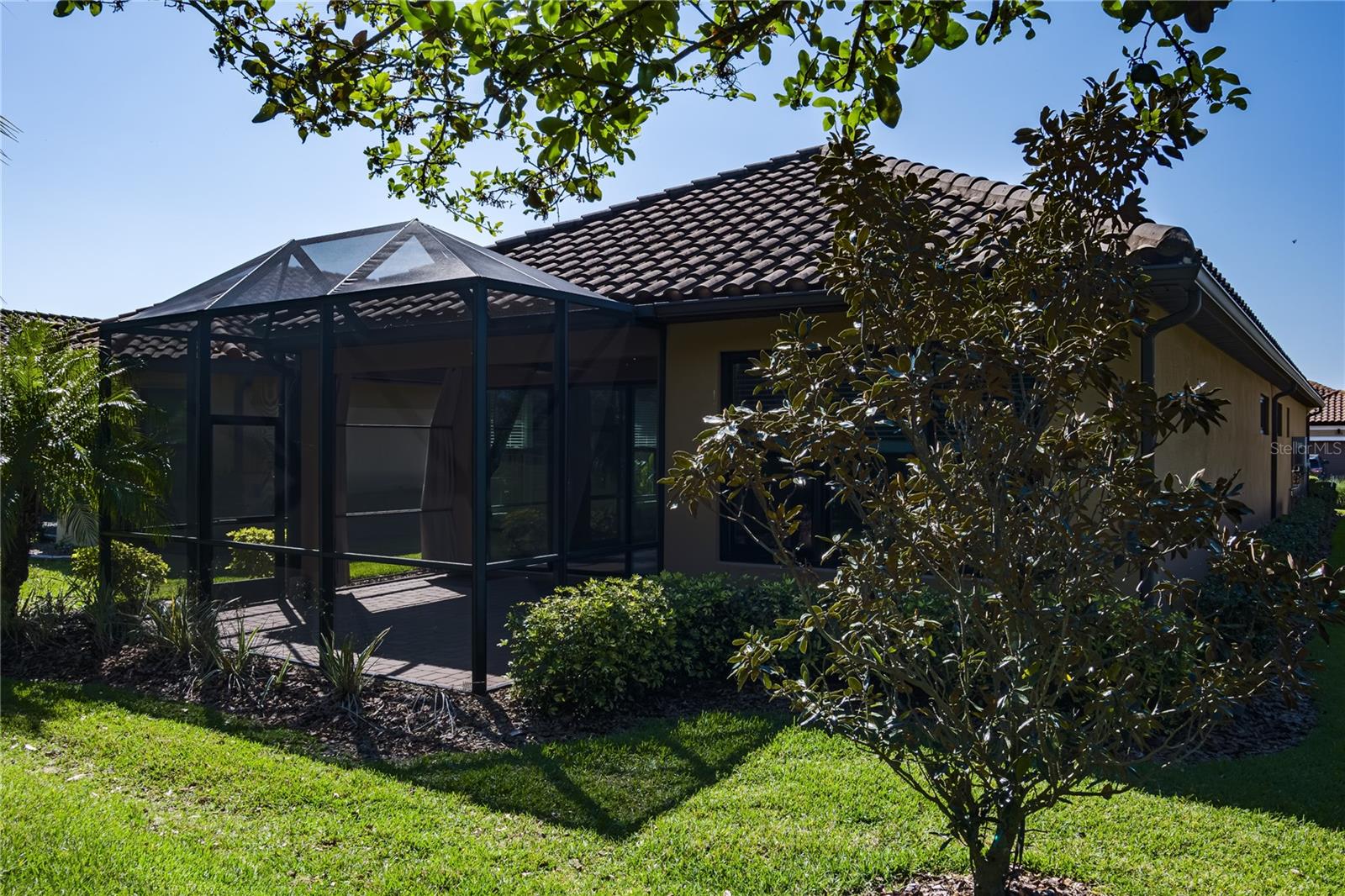 10413 Highland Park Place