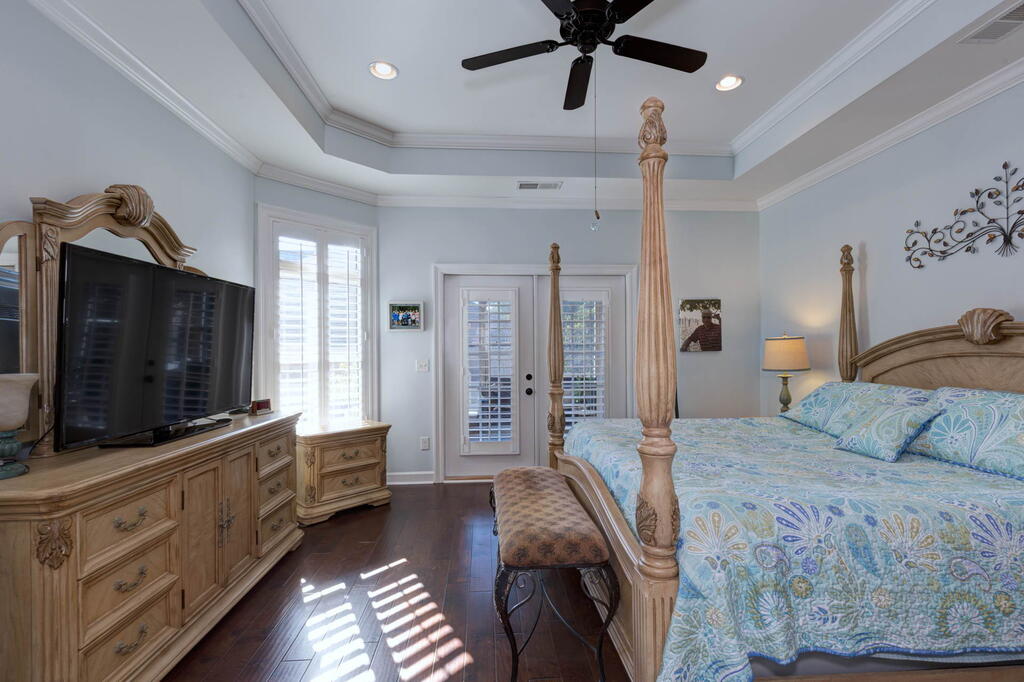 8715 Palazzo Place