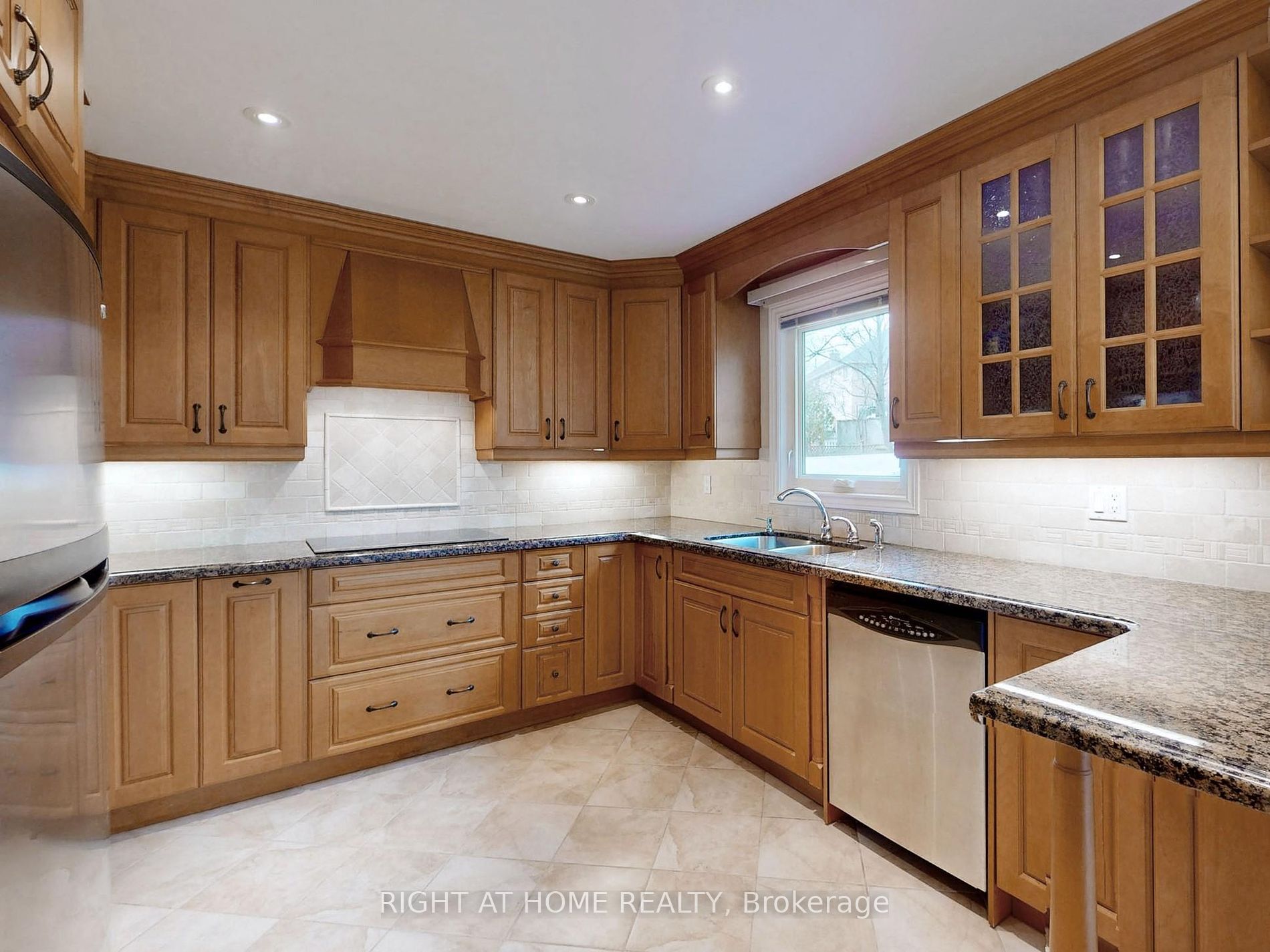 1359 Fieldcrest Lane