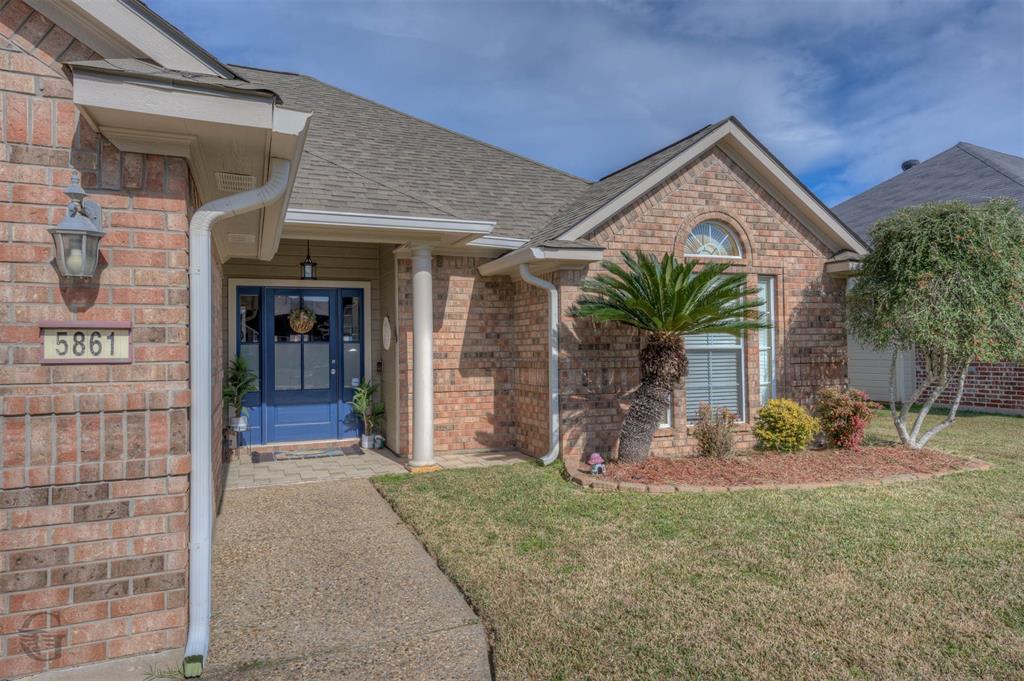 5861 Bluebonnett Drive
