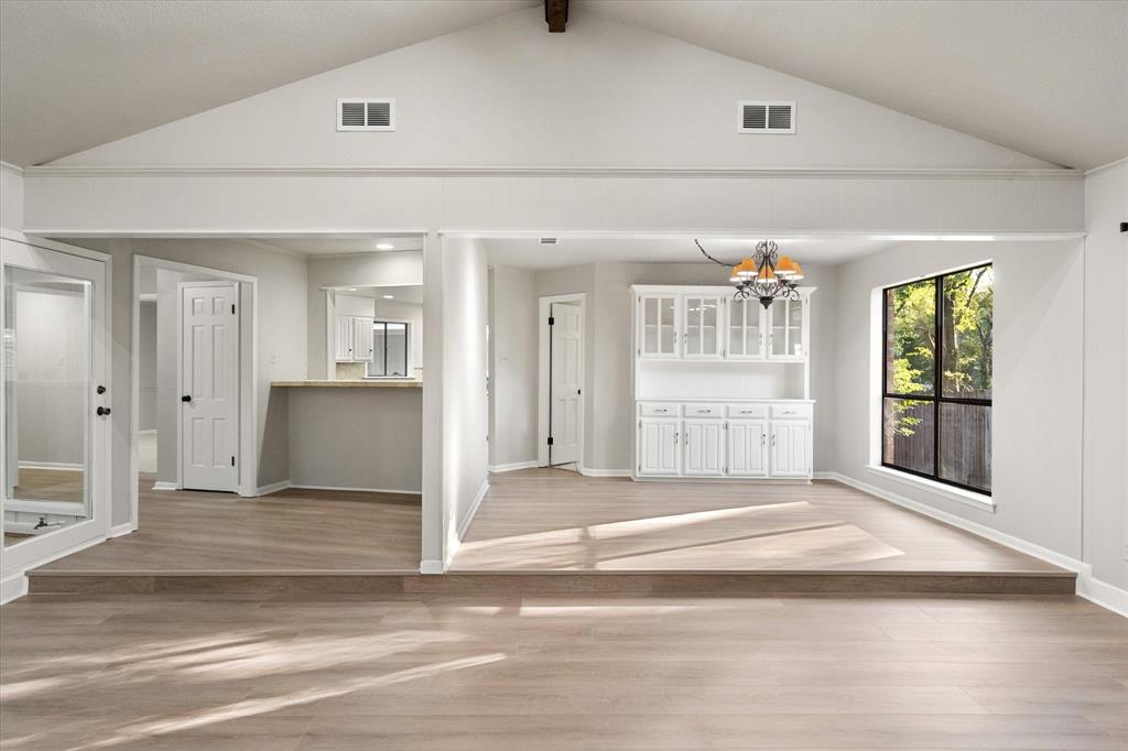 1705 Glenbrook Street