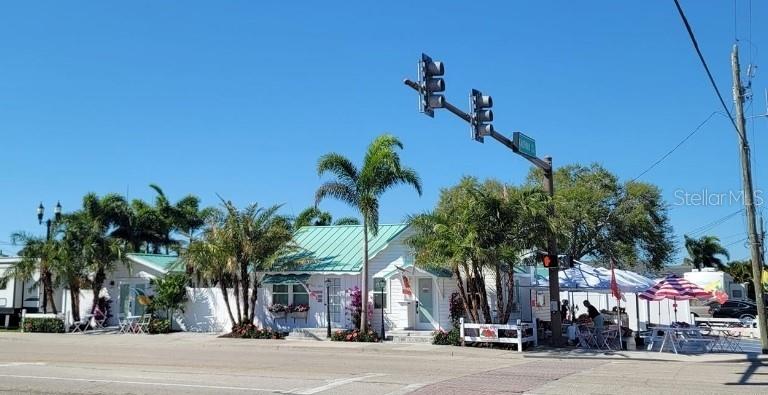 3351 Bahia Vista Street, Sarasota, FL