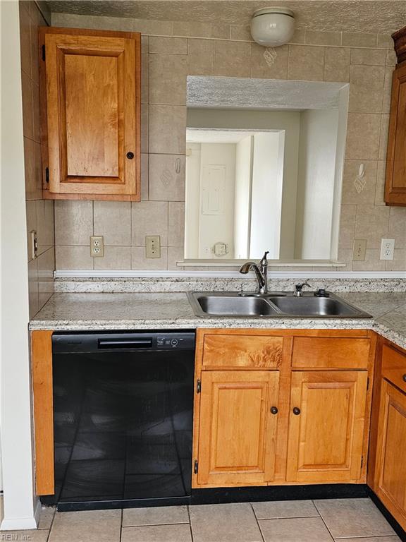 1337 Vanasse Court