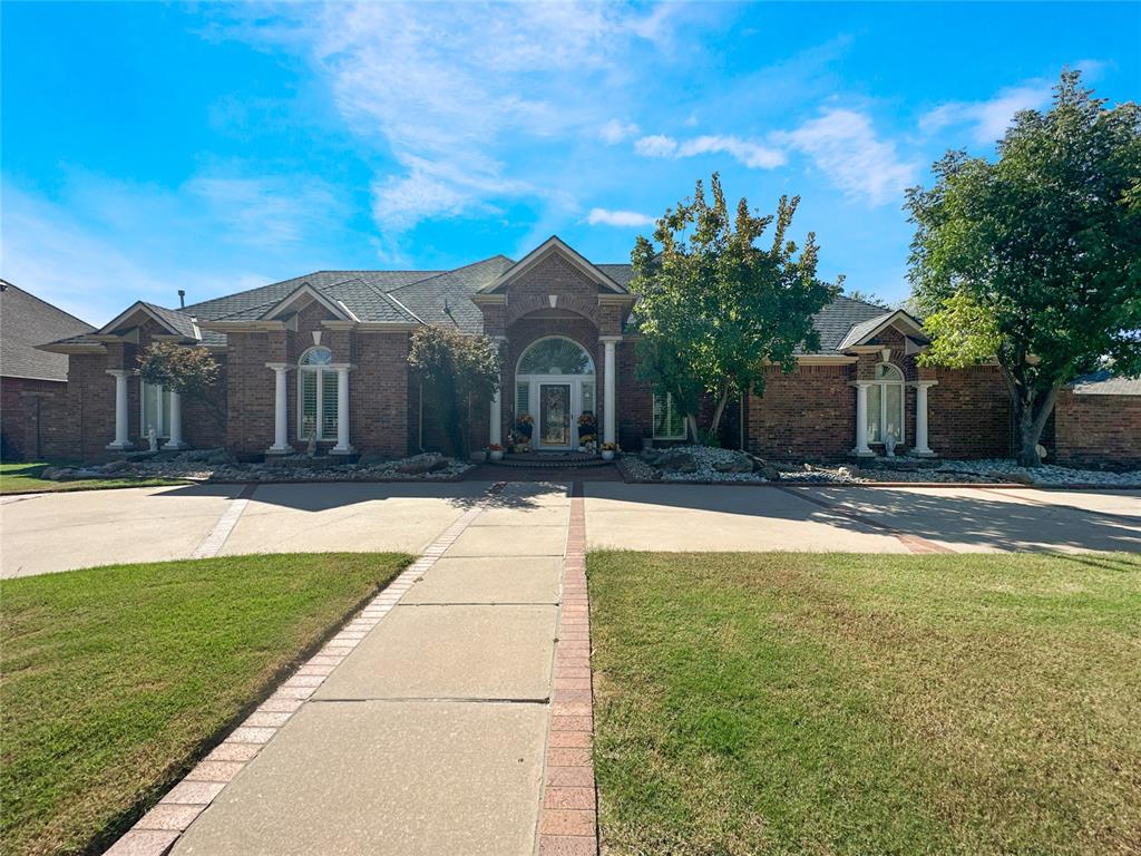 Nestled in the sophisticated Kingswood neighborhood, this residence will captivate you immediately upon entering.  This elegant home features an inviting entrance, formal dining area and formal living space, all accessible upon entry, and leads to the private primary bedroom. You will appreciate all the upgrades and amenities.
Offering  3 bedrooms, 3 full bathrooms and 1 half bathroom, this house provides ample space for grand entertaining and everyday comfort and relaxation,  The primary bedroom, situated in its own wing of the house, is ideally designed to facilitate rest and rejuvenation.  The primary ensuite bathroom features a modern soaker tub area, separate shower and separate spaces for closets and dressing areas.  Additionally, a private entry from the pool/spa area is provided.
A kitchen that boasts entertaining and designed for functionality with an open floor plan that seamlessly transitions into a grand den and culminates in a breathtaking backyard oasis.  This oasis features a heated pool, hot tub, built-in grill and three distinct patio areas.  Every aspect of this residence has been meticulously crafted to optimize beauty and comfort.  Additional amenities include a three-car garage with a storm-safe room, outdoor lighting with automatic timers and a specialized holiday lighting system with photo cell technology.  A state-of-the-art sound system is integrated throughout the entire house.  Further features include french drains, a new pool liner as well as Pella windows and doors and new flooring throughout.  The HVAC unit was installed new in 2018, and the roof was replaced in 2020. 
This residence promises to be an inspiring space to call home, filled with endless possibilities for holiday celebrations and memories to cherish.