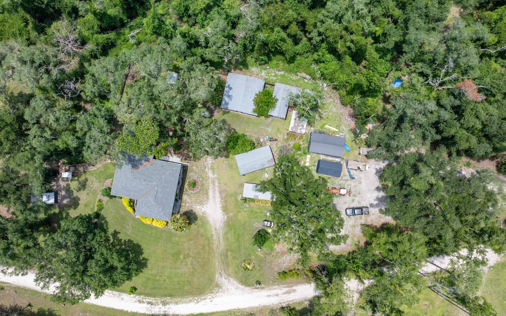 838 NW Banta Acres Rd