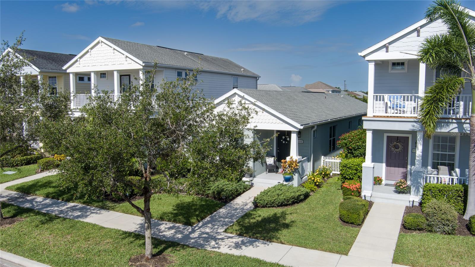 6440 Autumn Woods Way