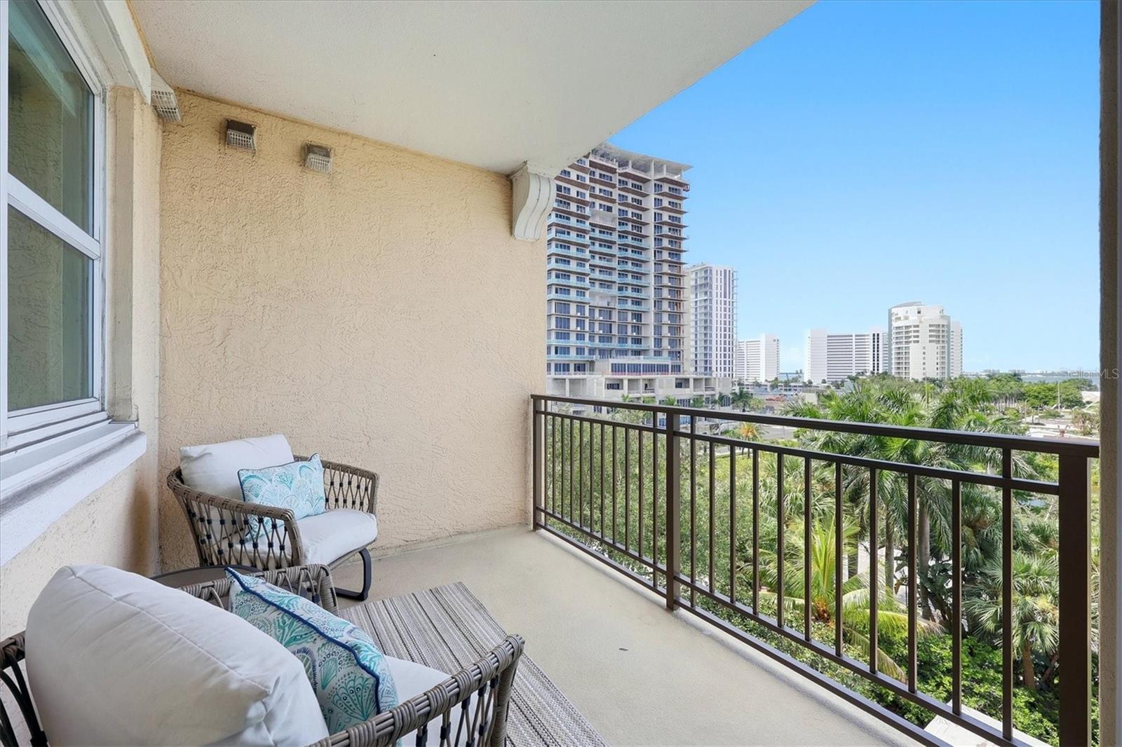 750 N Tamiami Trail 517