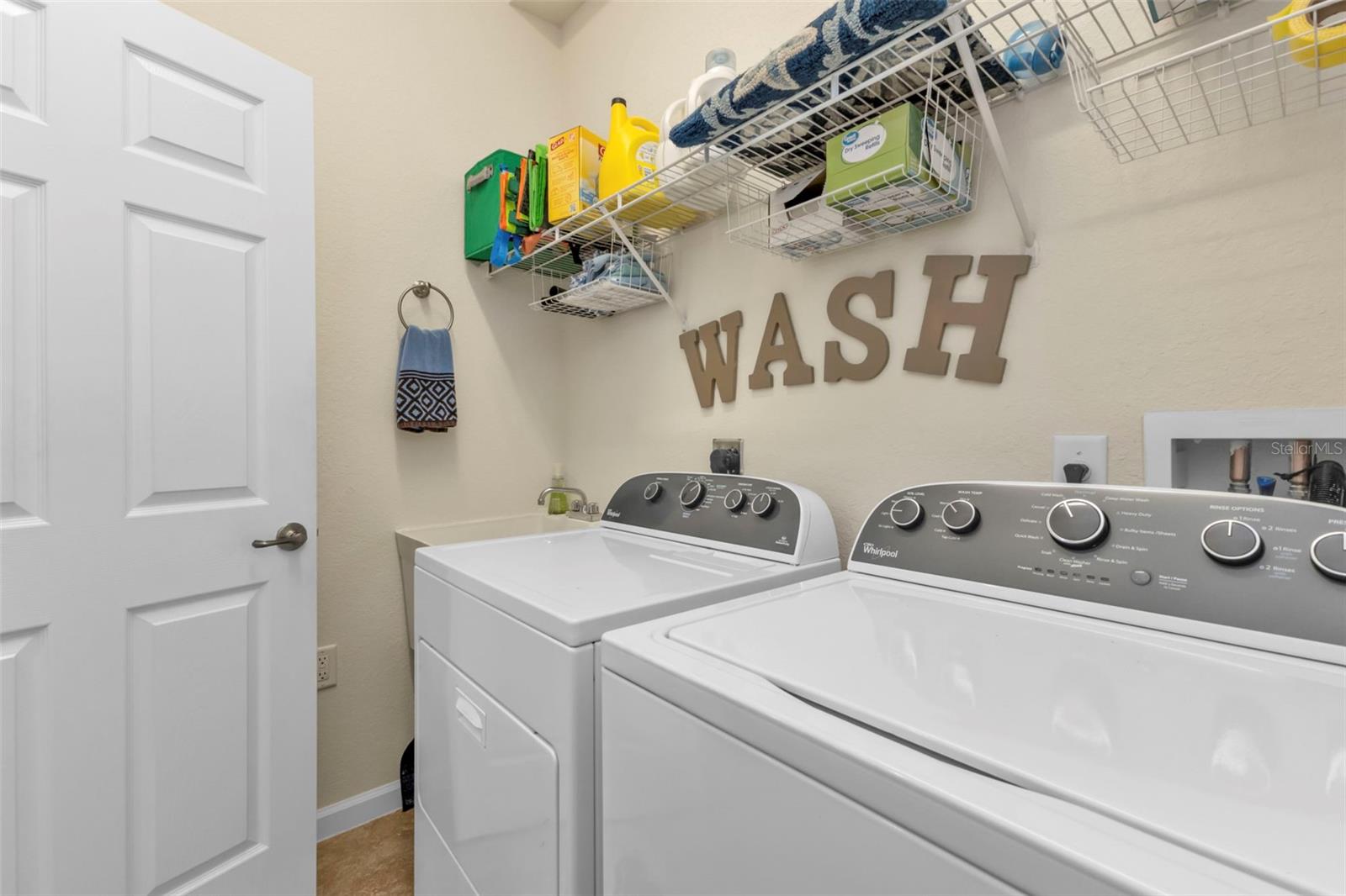 2669 Wax Myrtle Court