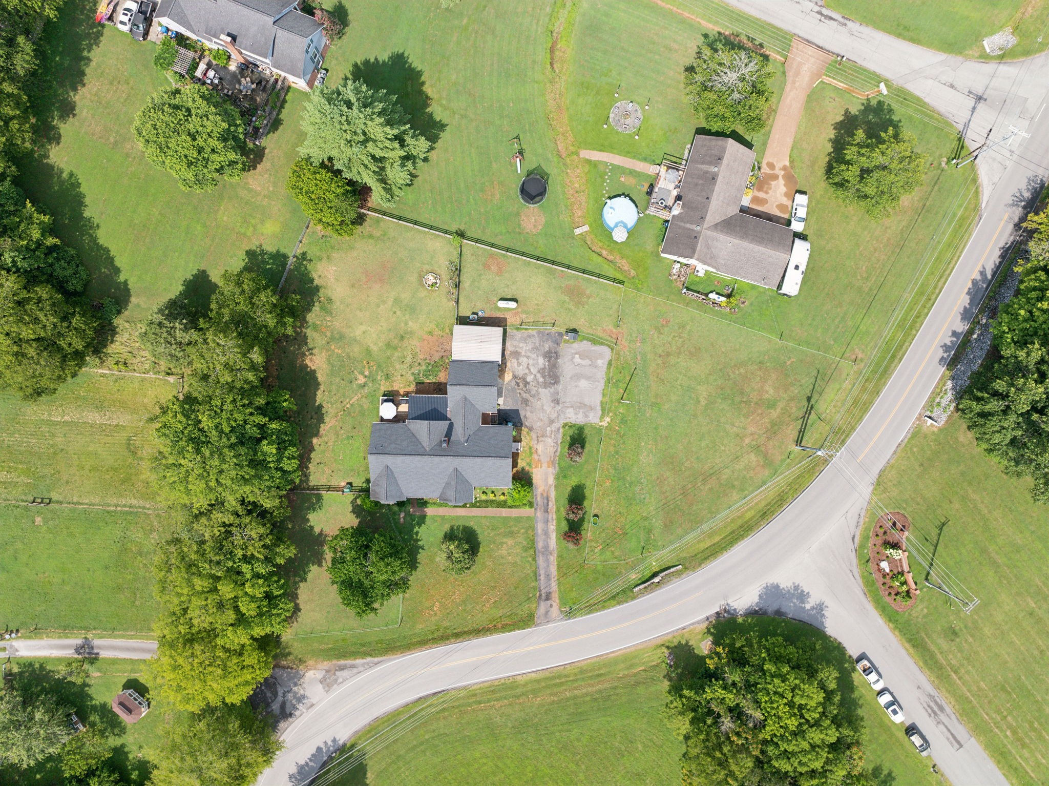 1804 Latimer Ln
