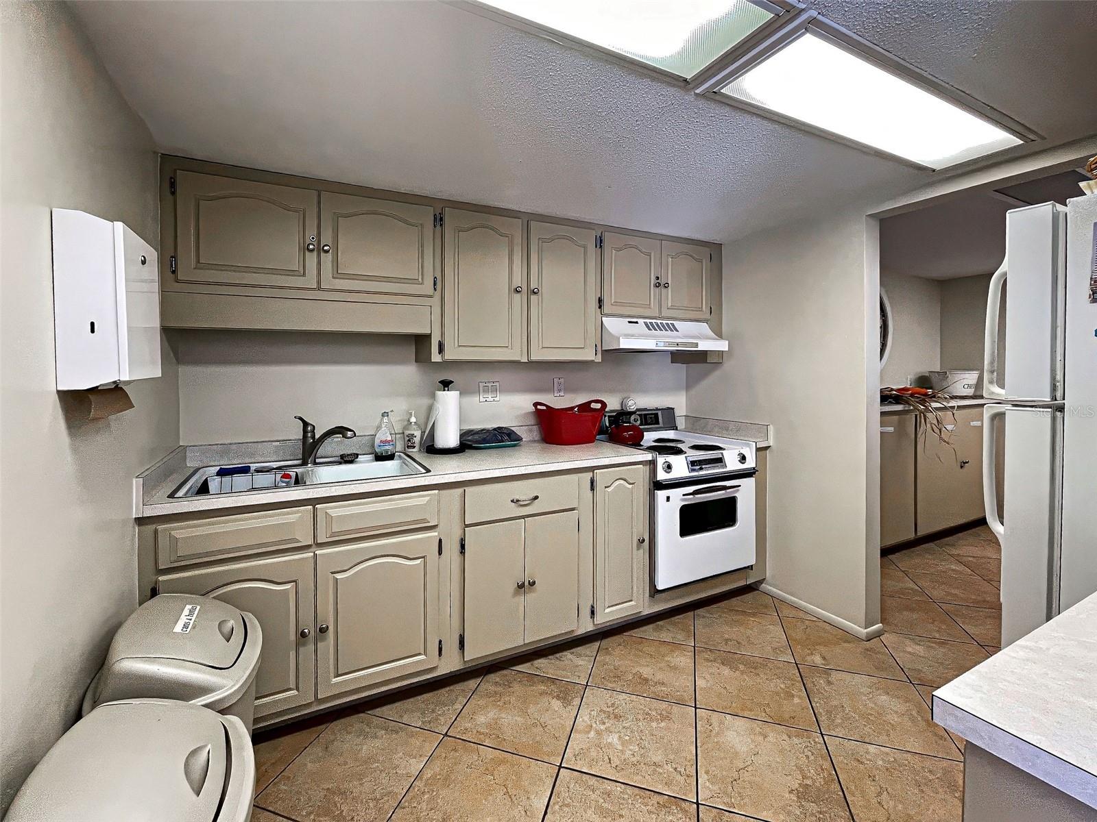 260 Santa Maria Street 109