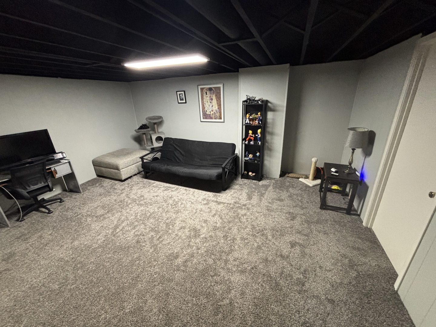2811 E Bluff Court