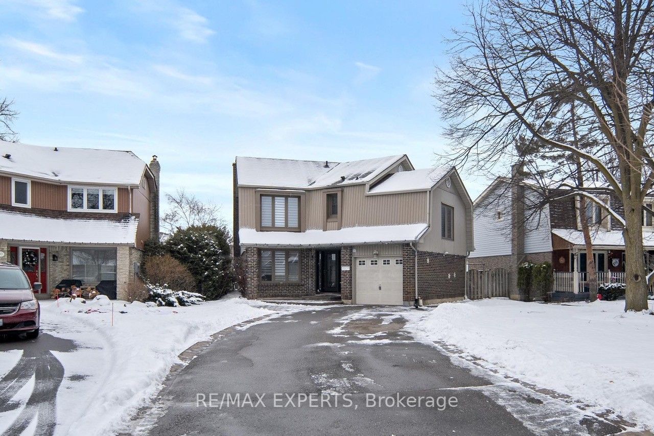 42 Montcalm Pl