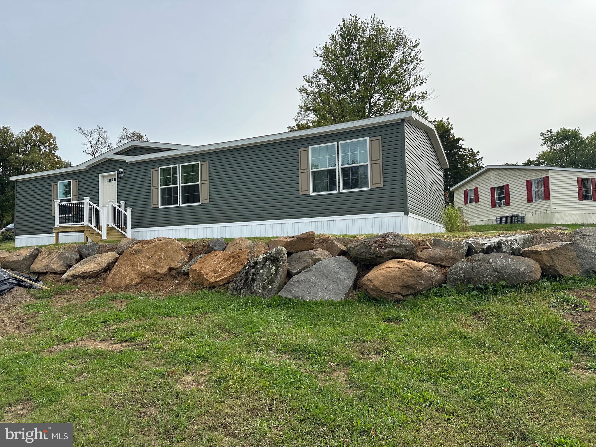 21 Golfview Dr  