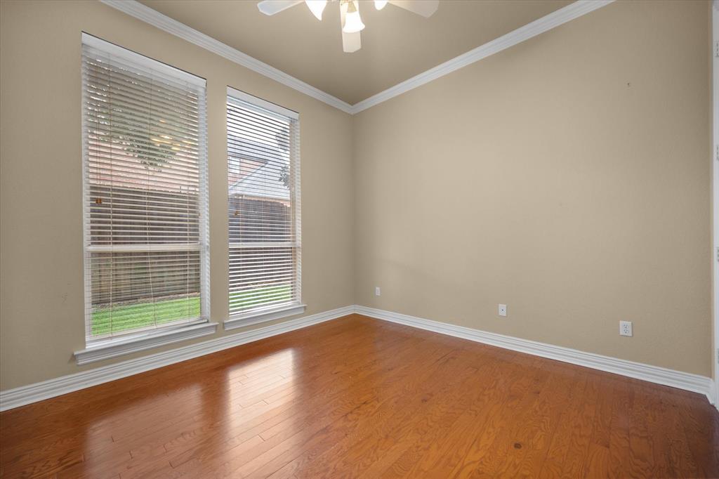 5505 Moorewood Drive