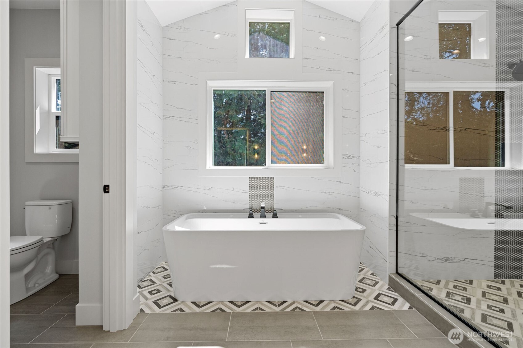 Enjoy your relaxing soaking tub.