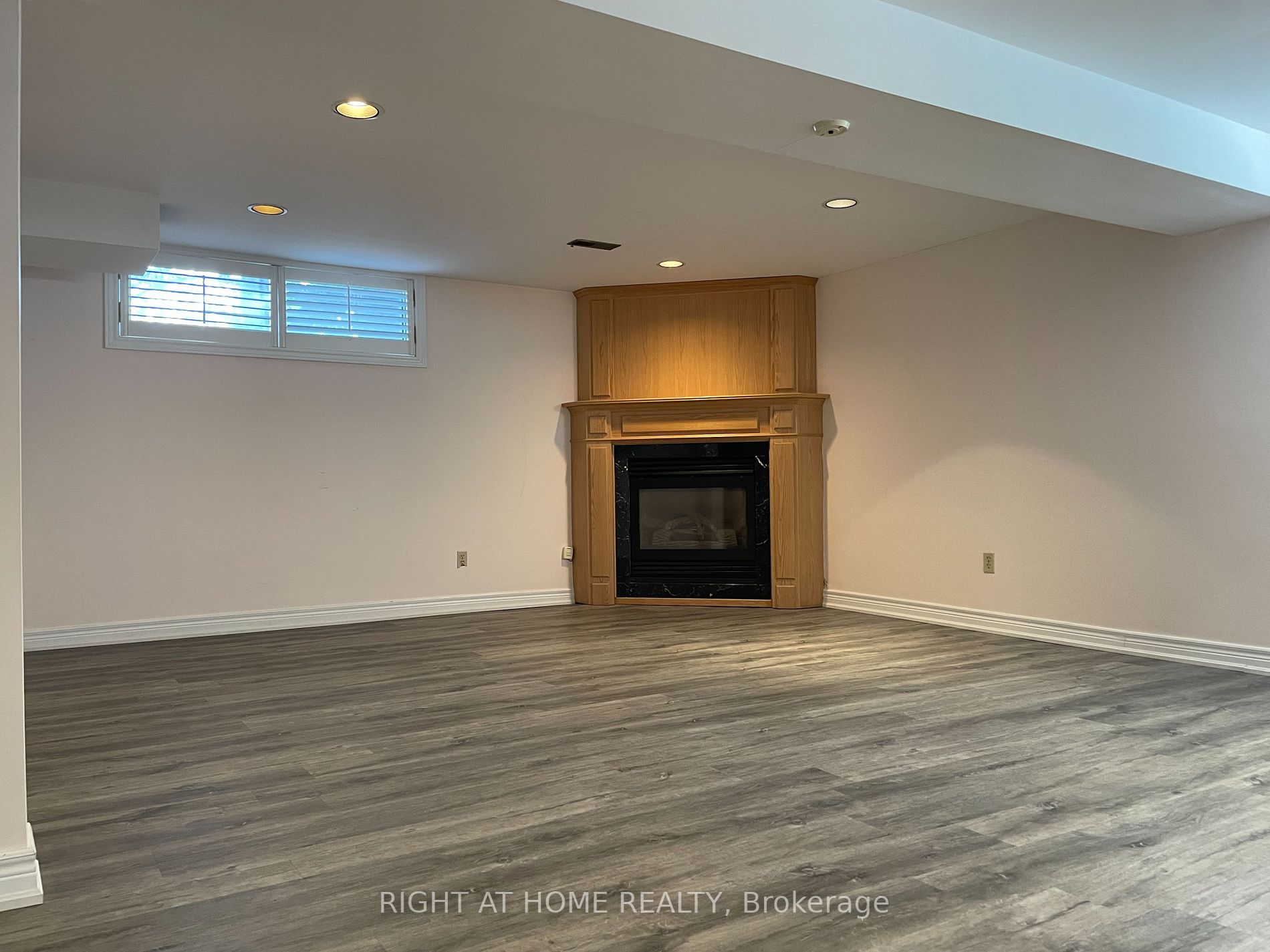 15 Bunker Rd