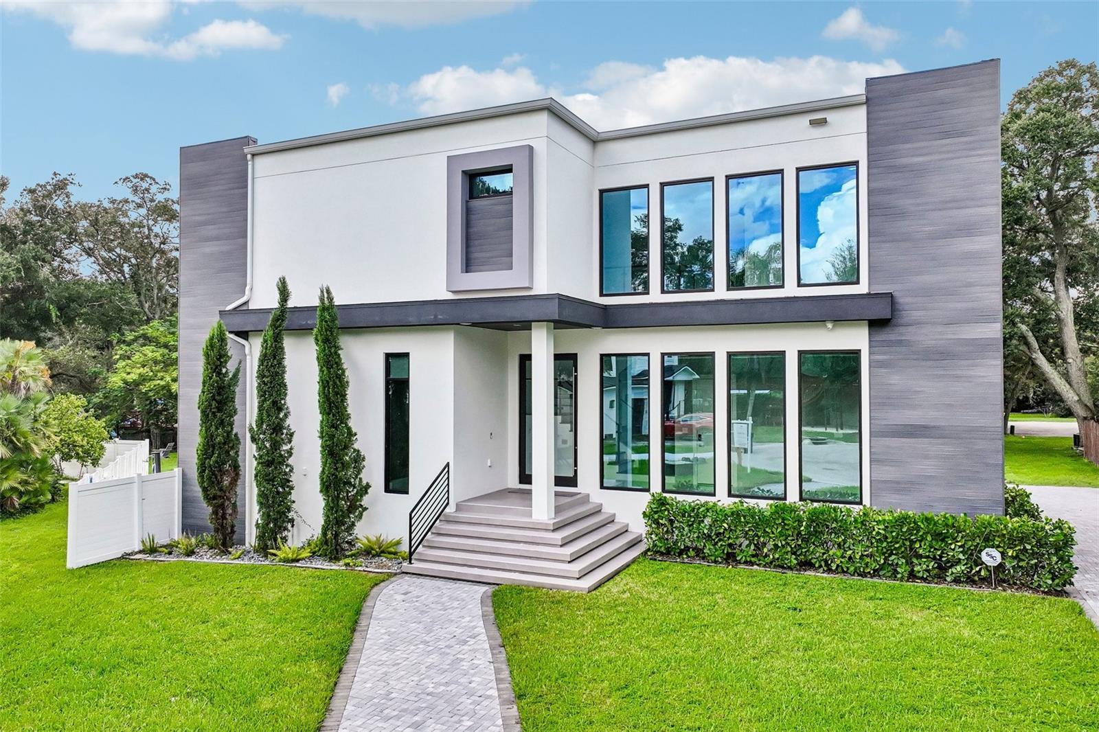 8103 N River Shore Drive, Tampa, FL