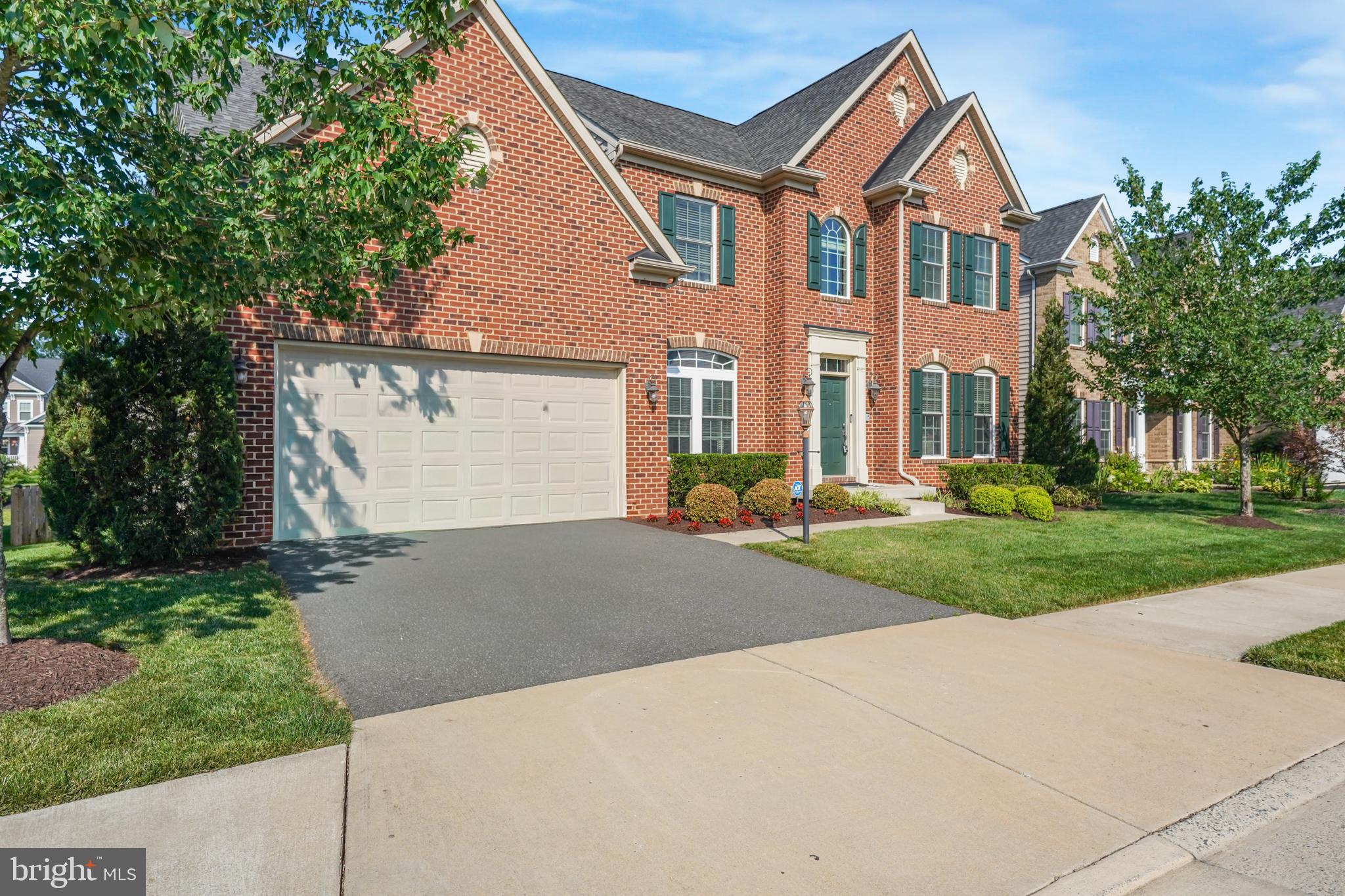 WELCOME  TO THIS STUNNING MOVE-IN READY  HOME IN ALDIE, OFFERING FIVE BEDROOMS, FULL BATHS, AND ONE HALF BATH ON THE MAIN LEVEL, WITH EXCEPTIONAL UPGRADES THROUGHOUT. THE IMPRESSIVE MAIN LEVEL FEATURES A SPACIOUS BUMP-OUT DESIGN WITH A PRIVATE OFFICE, ELEGANT LIVING ROOM, AND A BEAUTIFUL, UPGRADED GOURMET KITCHEN THAT OPENS TO A BRIGHT MORNING ROOM AND INVITING FAMILY ROOMW/BUILT IN SPEAKER, PERFECT FOR EVERYDAY LIVING AND ENTERTAINING.UPSTAIRS, THE LUXURIOUS PRIMARY SUITE OFFERS A GORGEOUS SITTING ROOM, SPA-LIKE ENSUITE BATH, AND ENORMOUS WALK-IN CLOSET. THREE FULL BATHROOMS SERVE THE UPPER LEVEL, INCLUDING A CONVENIENT JACK-IN-JILL BATH CONNECTION. BEDROOMS 2 AND 3 WITHLE BEDROOM 4 ENJOYS ITS OWN PRIVATE FULL BATH.  UPPER LEVEL  LAUNDRY ROOM ADDS EVERYDAY CONVENIENCE.  THE FINISHED WALKOUT LOVEER LEVELAN ENTERTAINER'S DREAM, FEATURING A LARGE WET BAR W/DISHWASHER, SPACIOUS RECREATION AREA, DEDICATED MEDIA ROOM, AND A MEDIA SOFA THAT CONVEYS  LONG WITH MEDIA PROJECTOR AND SCREEN O CONVEY,  STEO OUTSIDE  TO ENJOY THE TREX DECK AND EVENINGS PATIO, THE PERFECT SETTING FOR RELAXING OR ENTERTAINING FAMILY OR FRIENDS.  THIS EXCEPTIONAL HOME COMBINES LUXURY, COMFORT, AND HOUGHTFUL UPGRADESIN ONE OD ADIES'S MOST DESIRBLELOCATIONS.