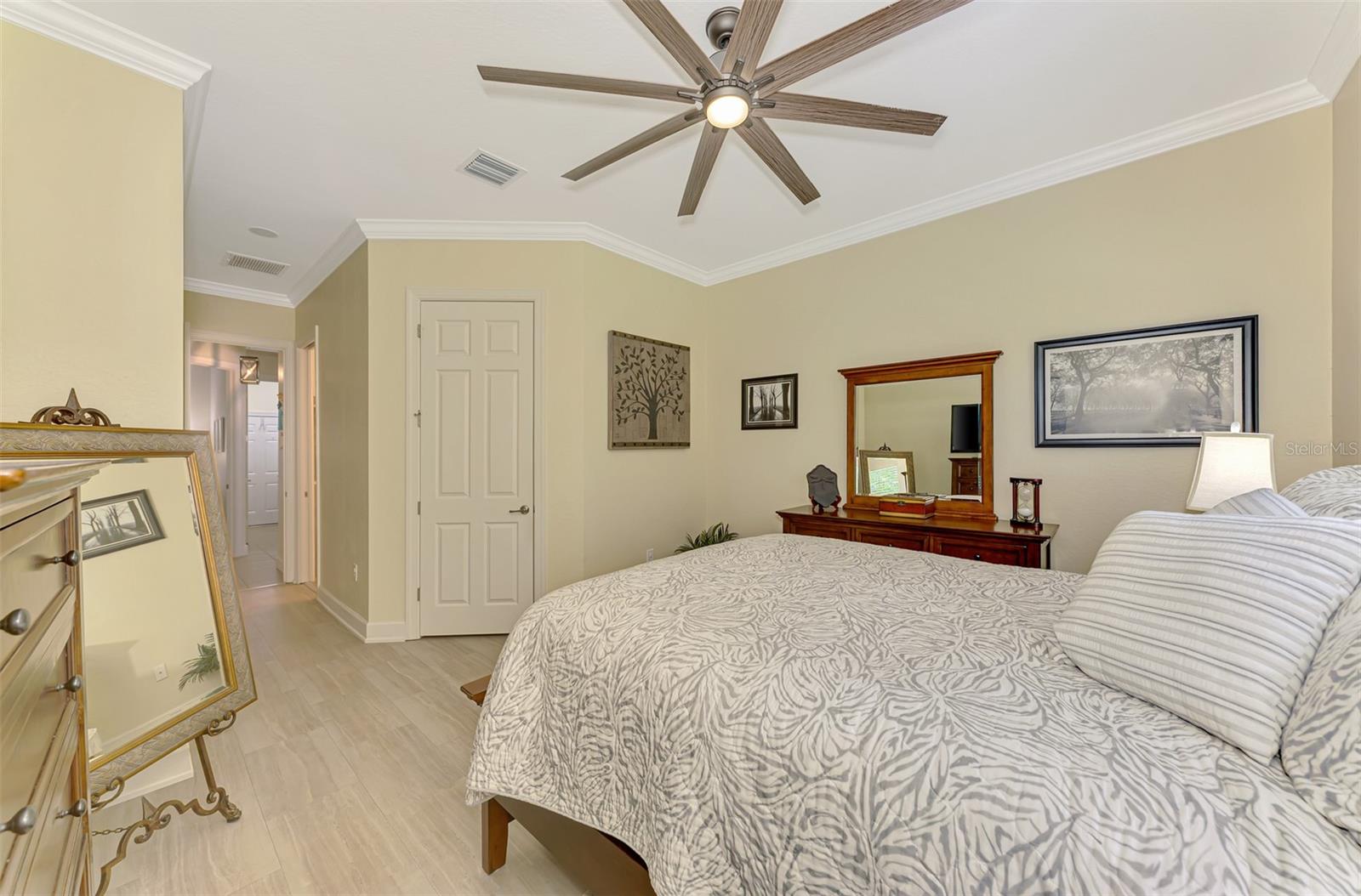 13051 Creekside Lane