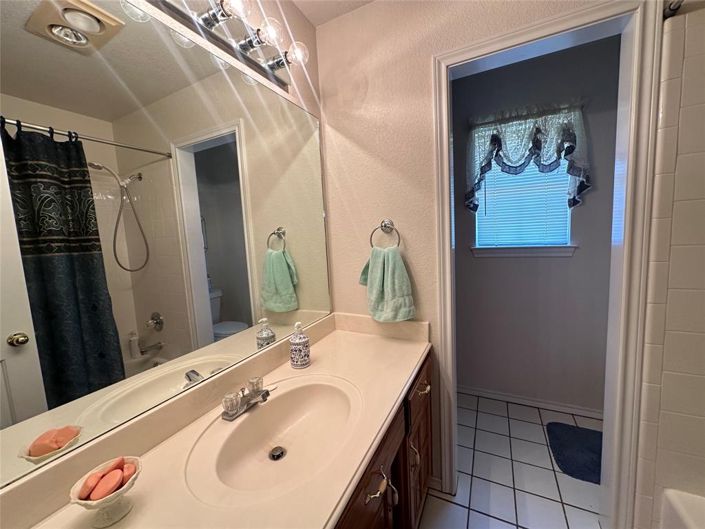 1136 County Road 213