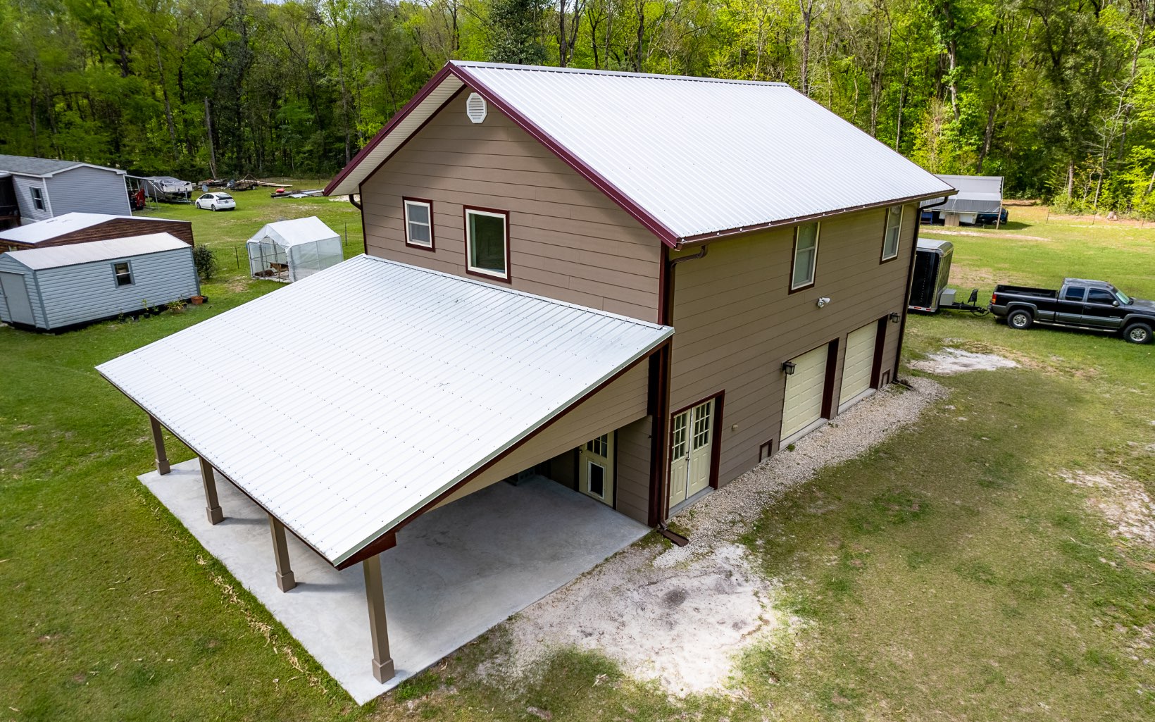 Homes on acreage for sale in North FL