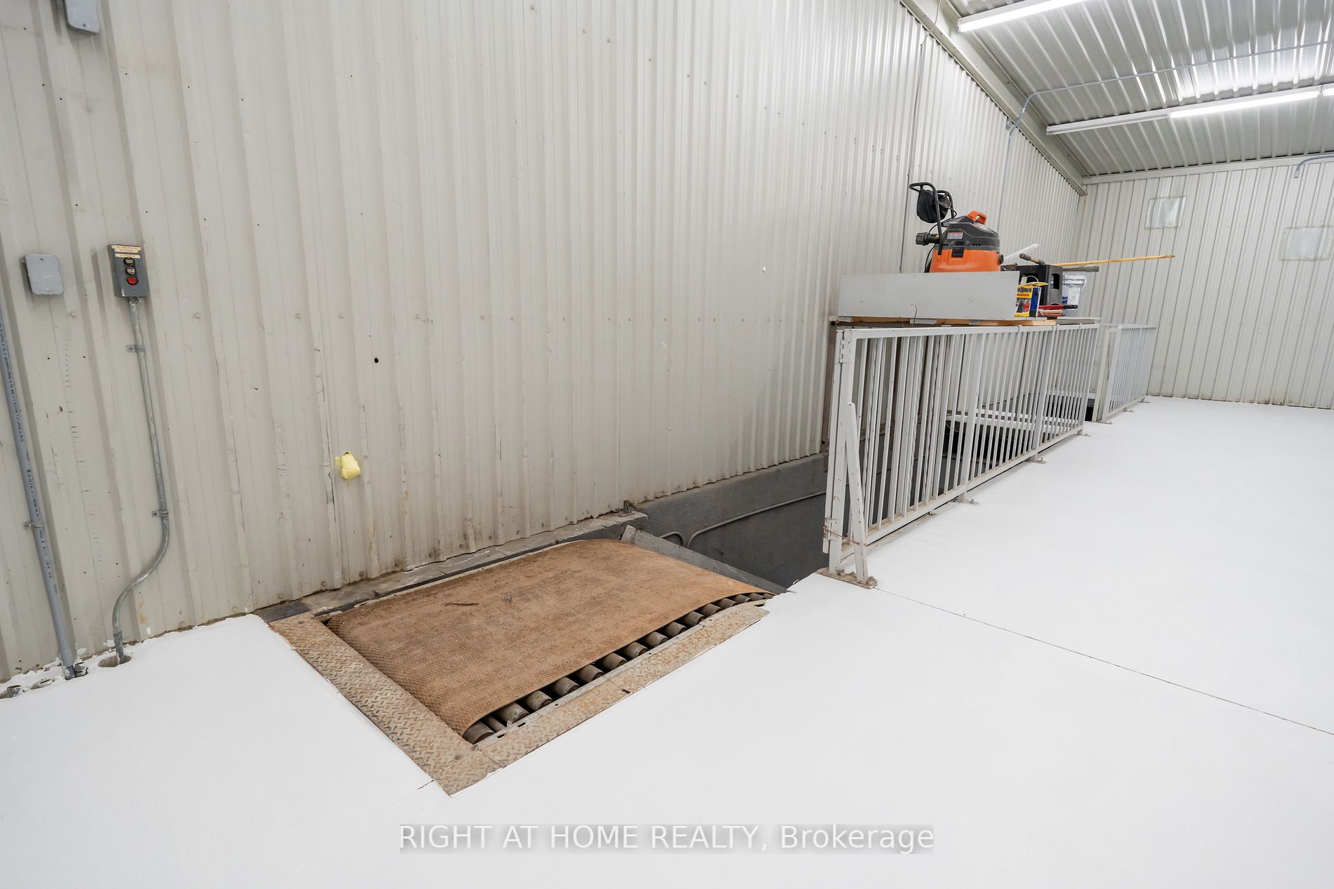8270 Highway #20 N/A