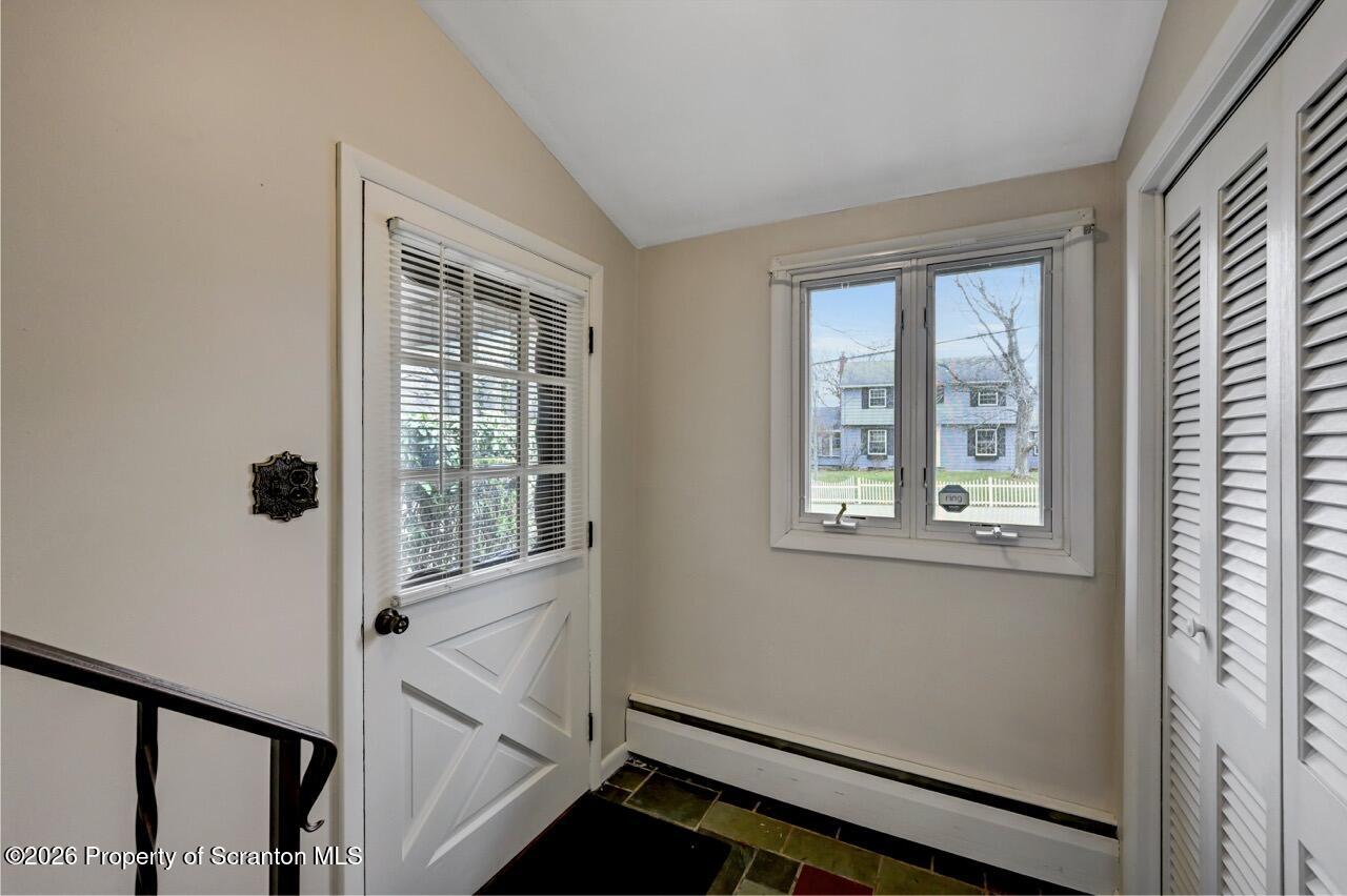506 Tulip Circle