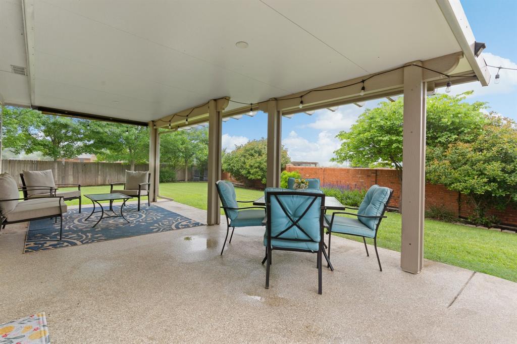 1252 Sweetwater Drive