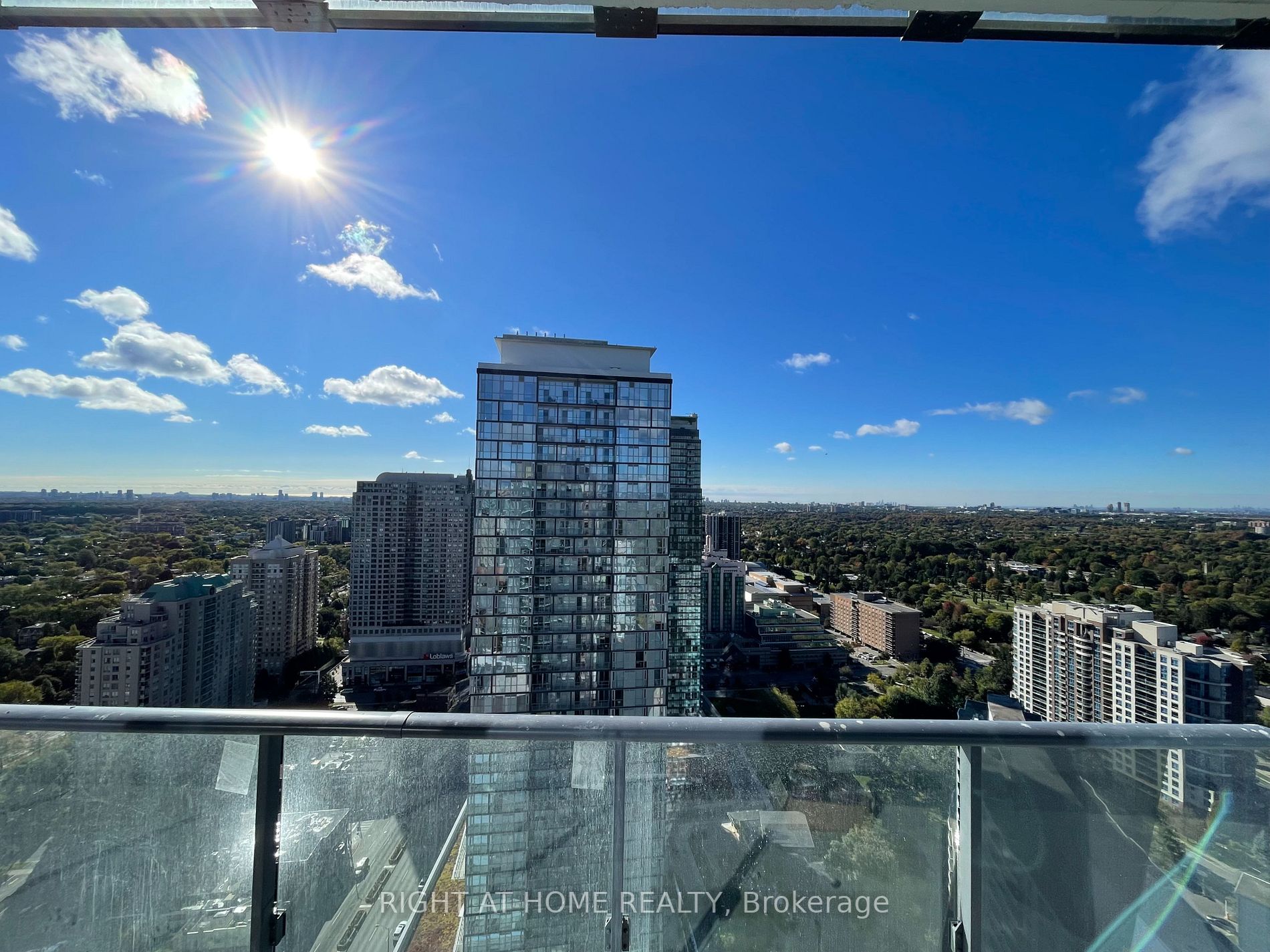 15 Ellerslie Ave Ph02