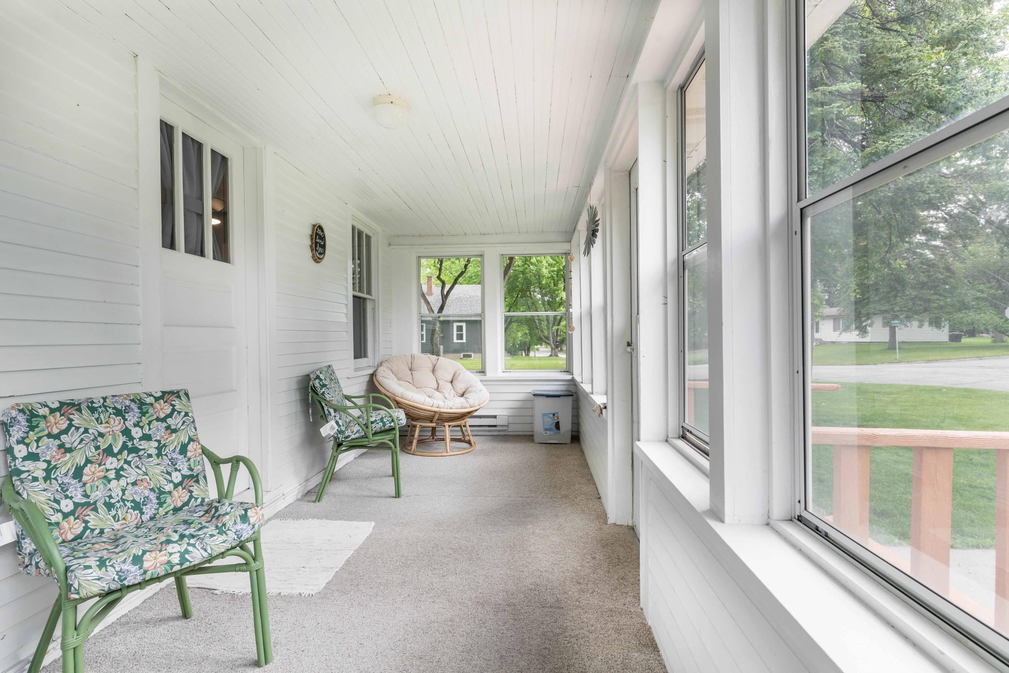 1121 N Cleveland Avenue