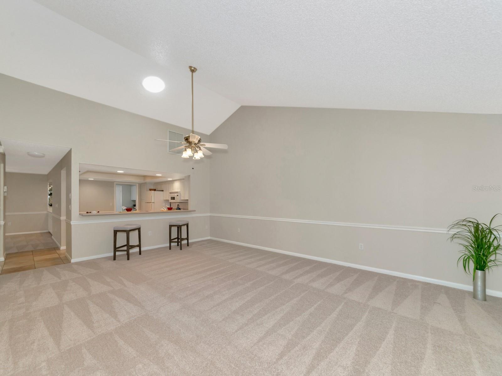 4503 Lake Vista Drive 4