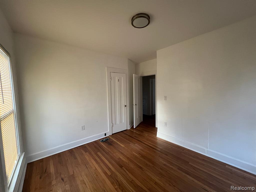 239 Eason Street
