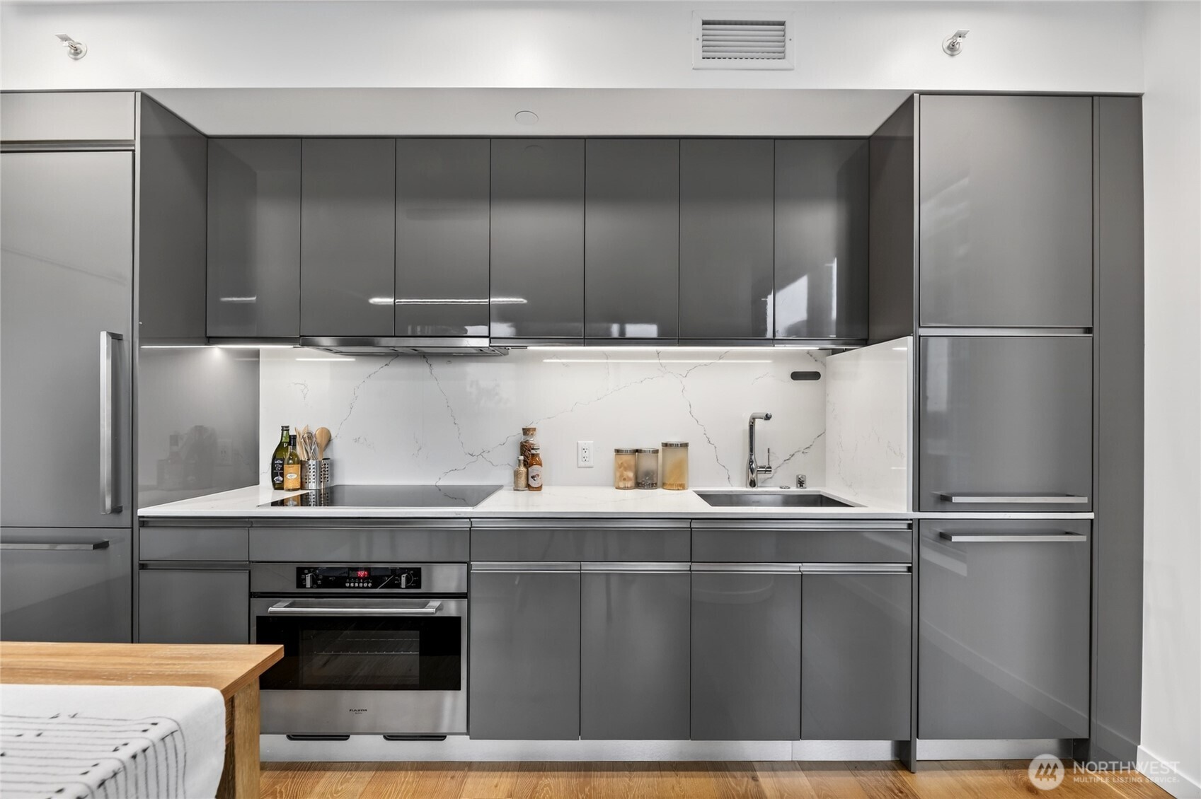 1808 Minor Avenue 2805