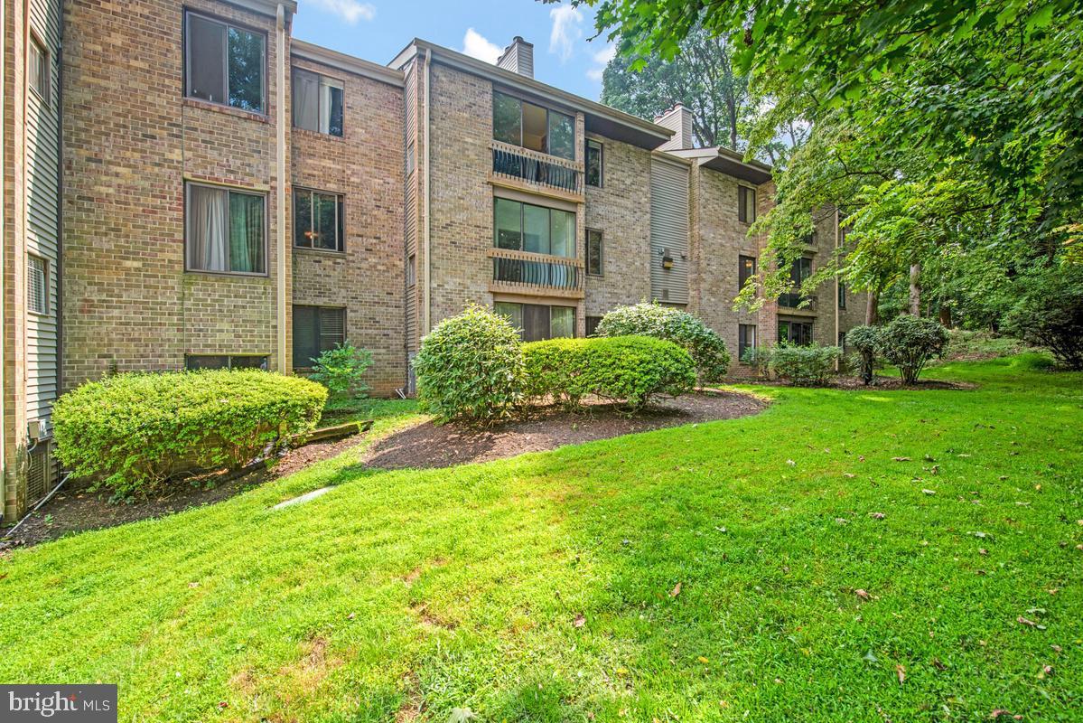 10572 Twin Rivers Road C-2