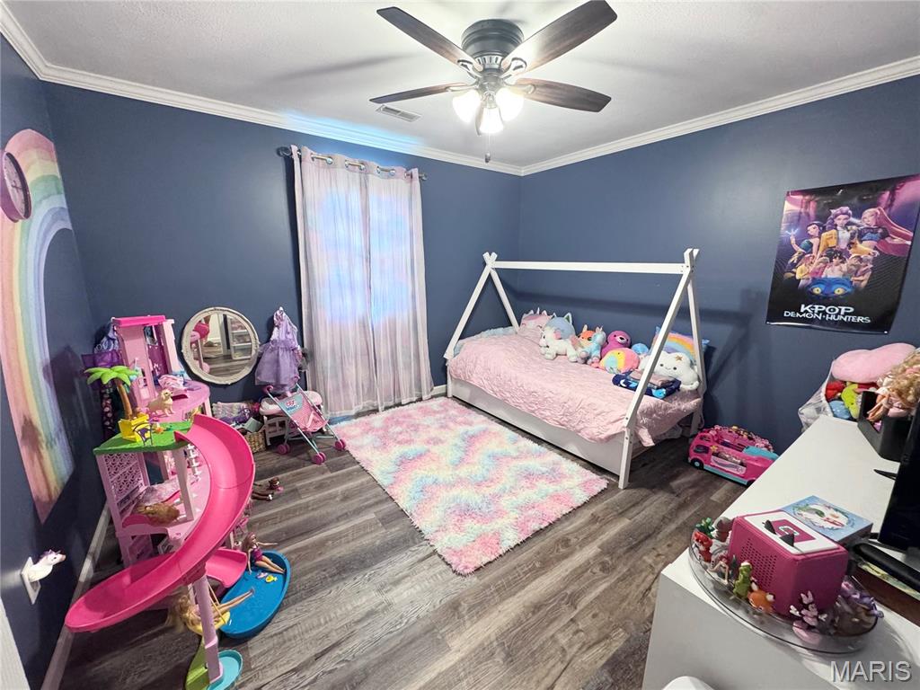 311 W Osterhout
