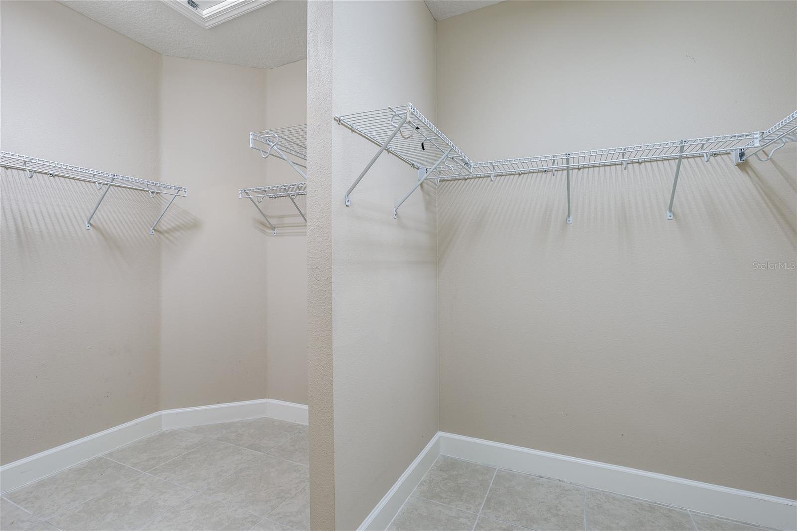 10413 Highland Park Place