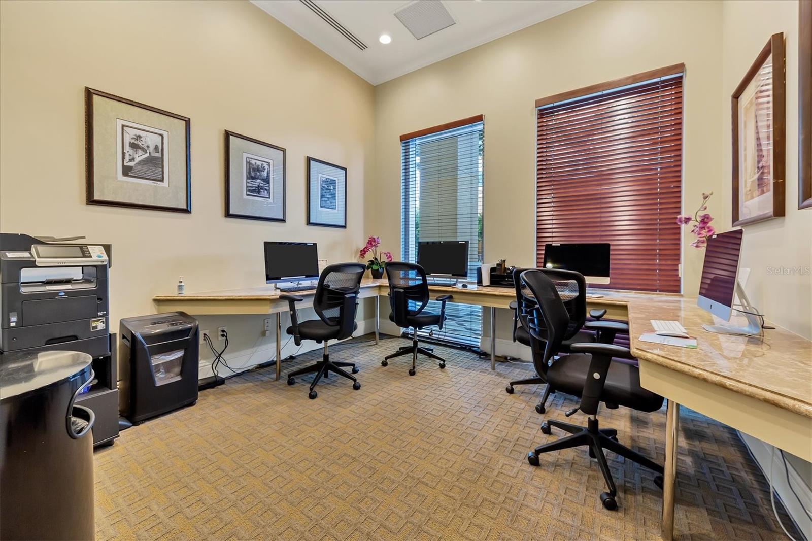 800 N Tamiami Trail 1215