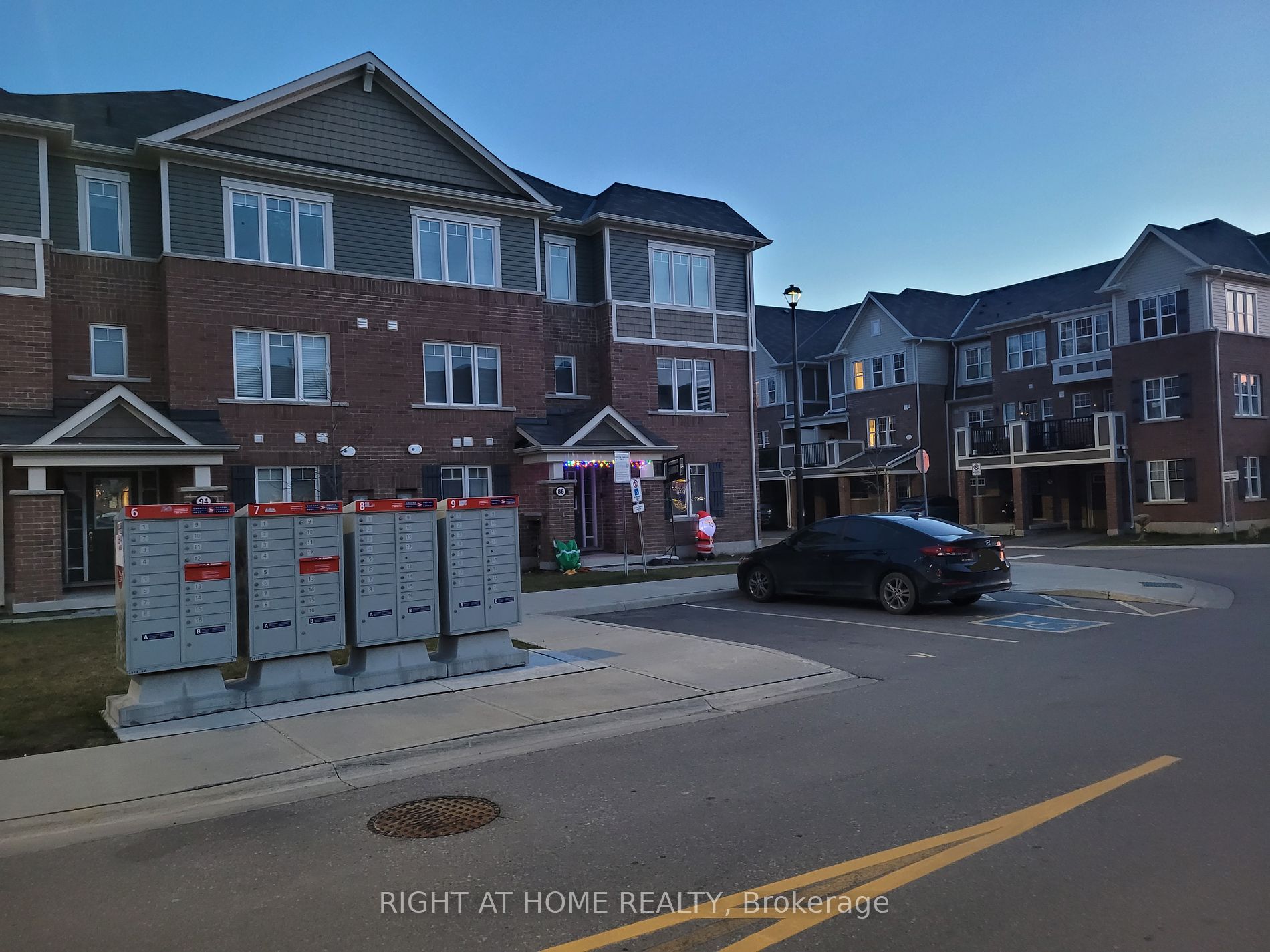 1000 Asleton Blvd 1