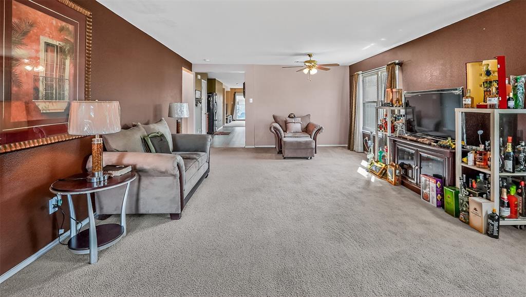 424 Summer Tree Drive