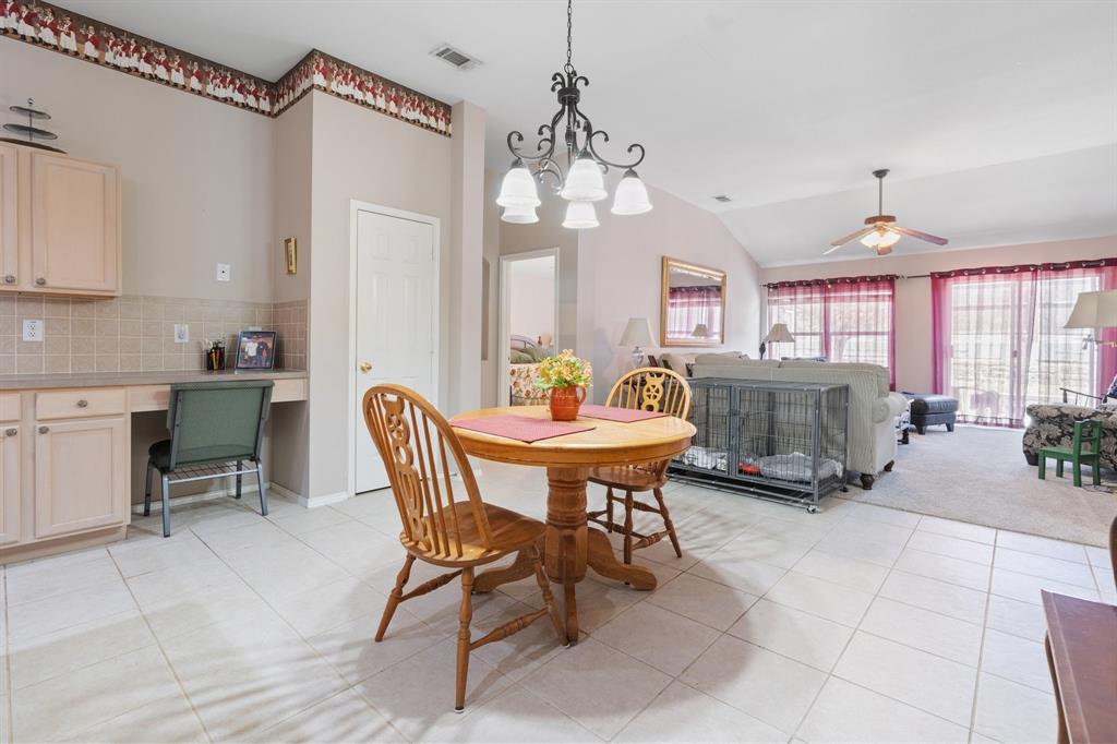 6804 Red Rock Trail