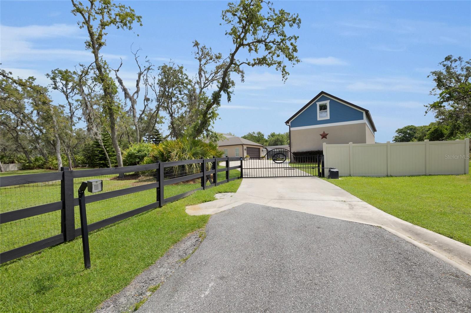 3055 Wolf Branch Rd