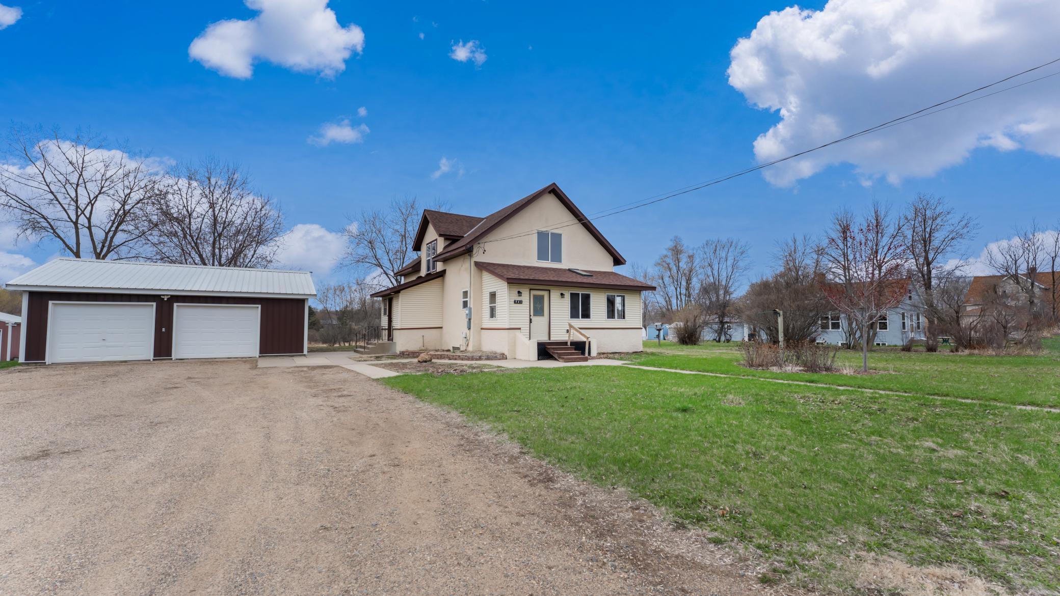 741 Riverside Road