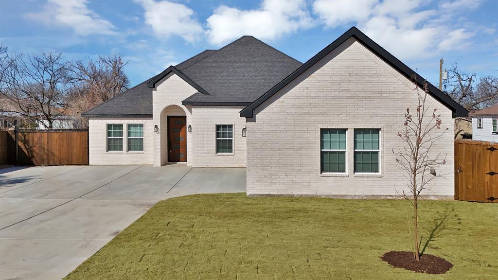 1271 E Myrtle Street